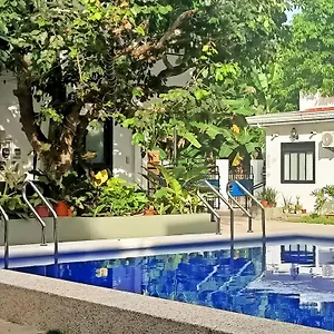 Alona Whitehouses Panglao-stad