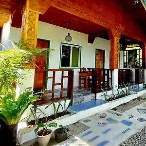 Domos Native Panglao-stad